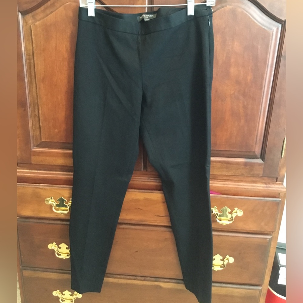 Banana Republic 'Sloan' Black Pant (Size 6)